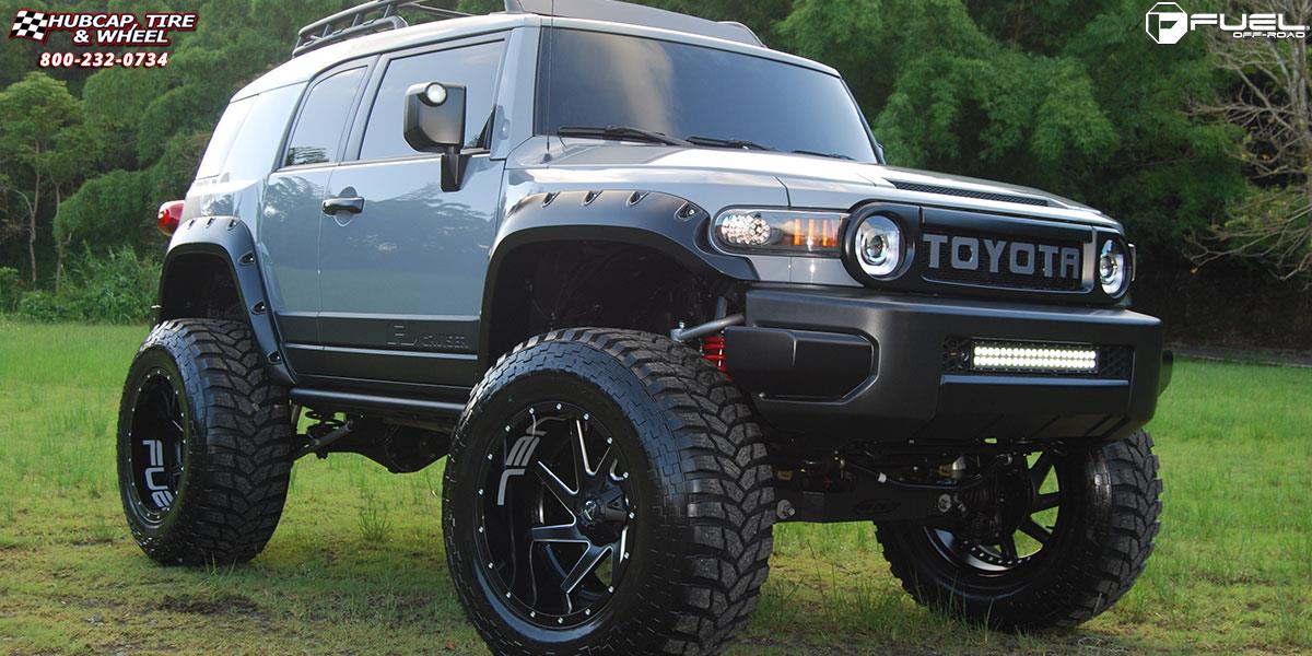 vehicle gallery/toyota fj cruiser fuel renegade d265 22X14  Black & milled center, gloss black outer wheels and rims