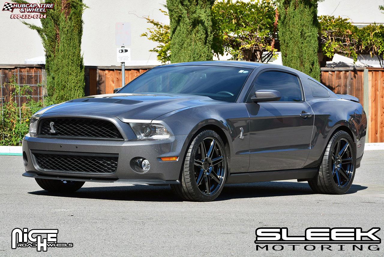 vehicle gallery/ford mustang niche lucerne m141  Black Chrome wheels and rims