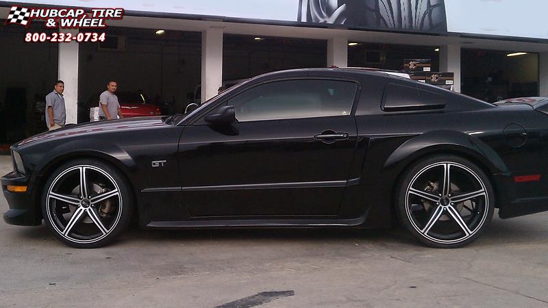 vehicle gallery/2008 ford mustang foose speed f136  Black  Machined wheels and rims