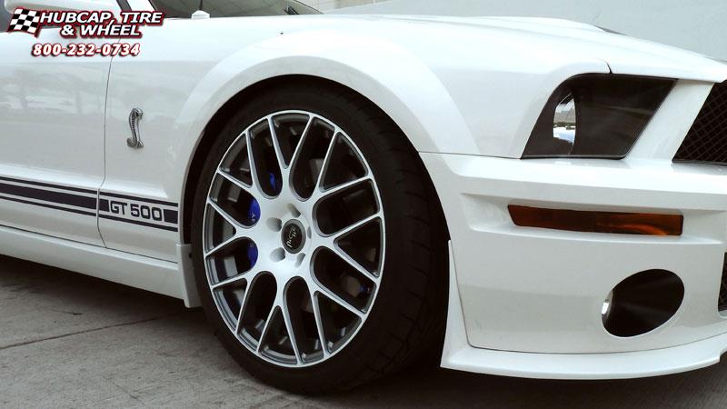 vehicle gallery/ford shelby gt500 niche circuit m108  Black & Machined wheels and rims