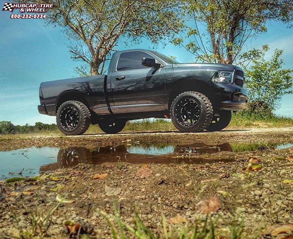 vehicle gallery/ram 1500 moto metal mo962  Gloss Black & Milled wheels and rims