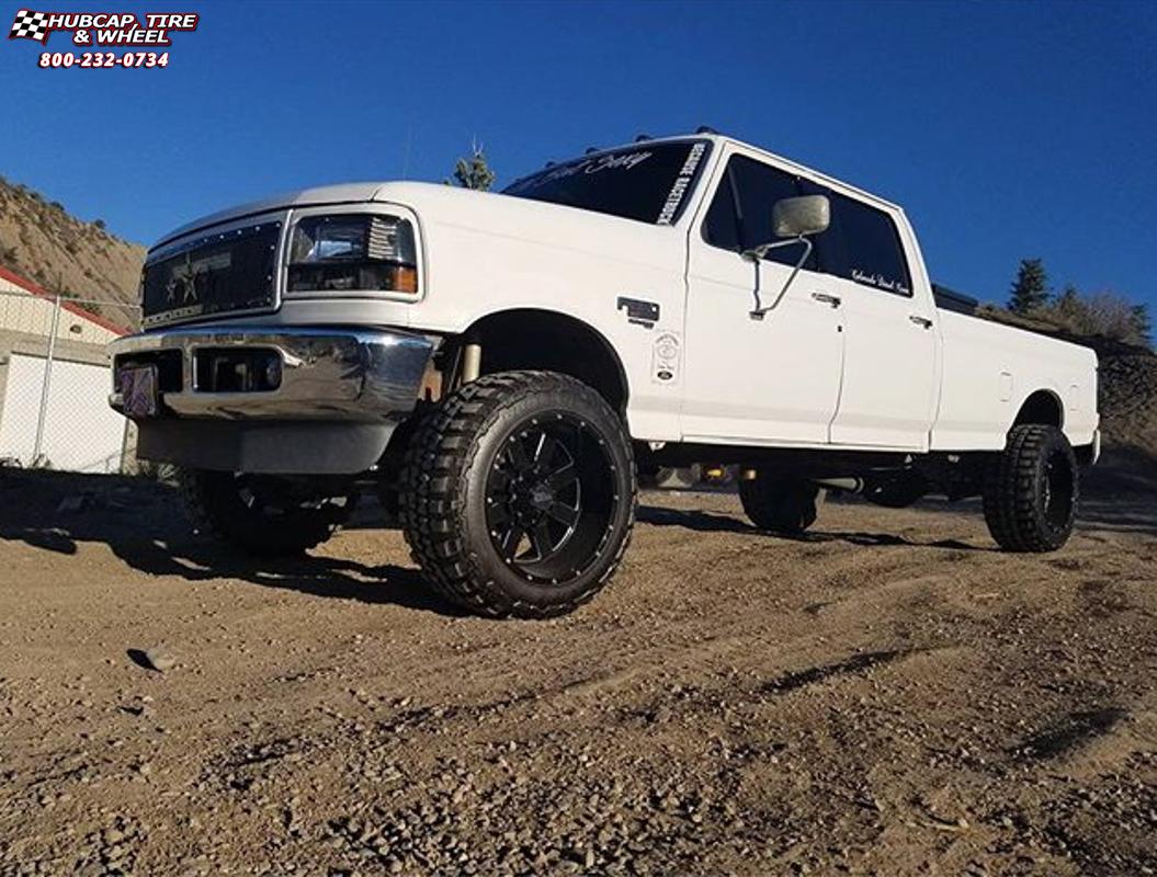 vehicle gallery/ford f350 moto metal mo962  Gloss Black & Milled wheels and rims