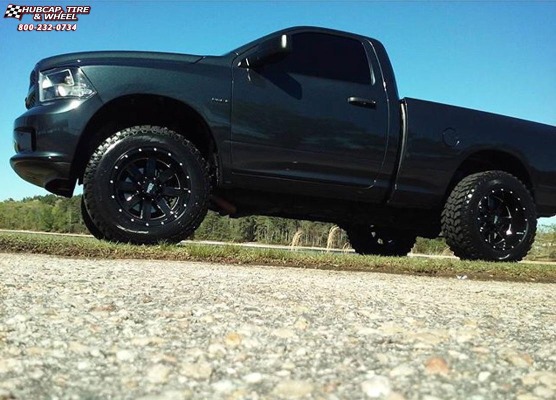 vehicle gallery/ram 1500 moto metal mo962  Gloss Black & Milled wheels and rims