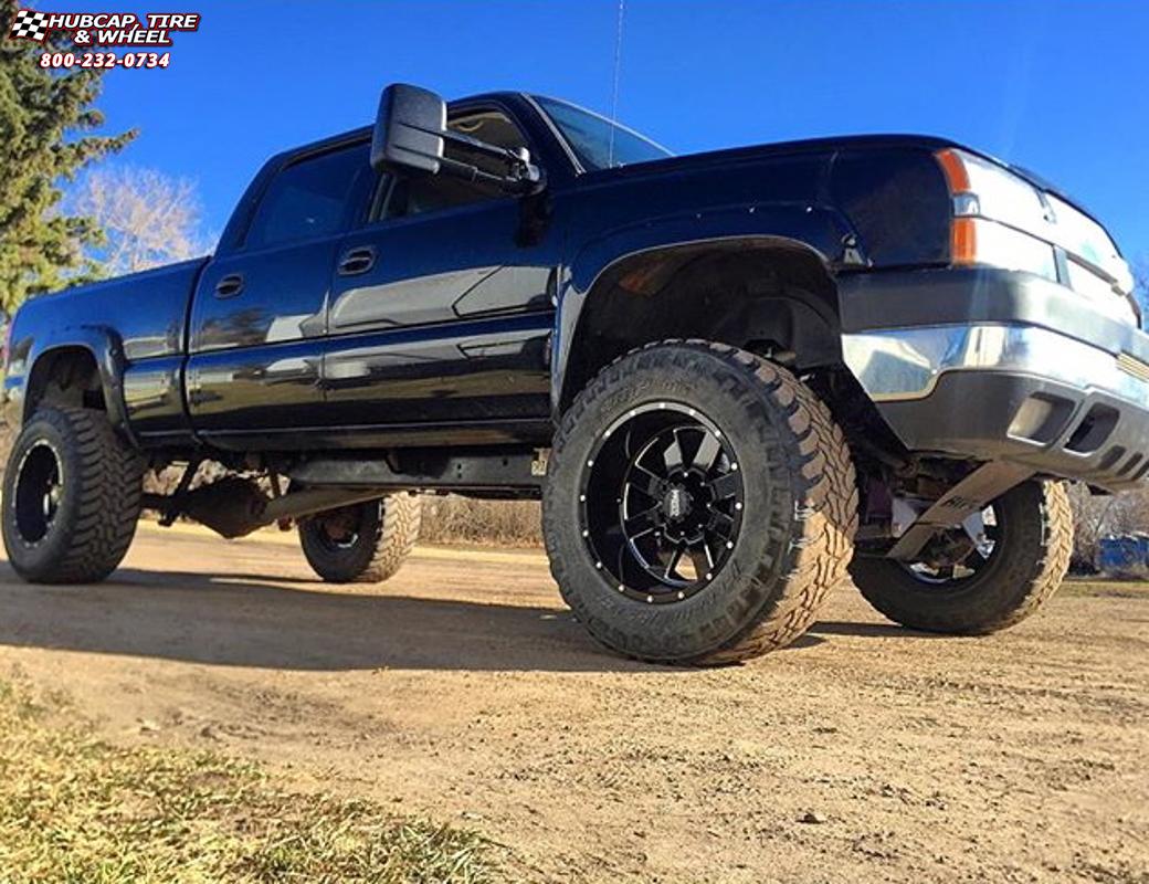 vehicle gallery/chevrolet 1500 moto metal mo962  Gloss Black & Milled wheels and rims