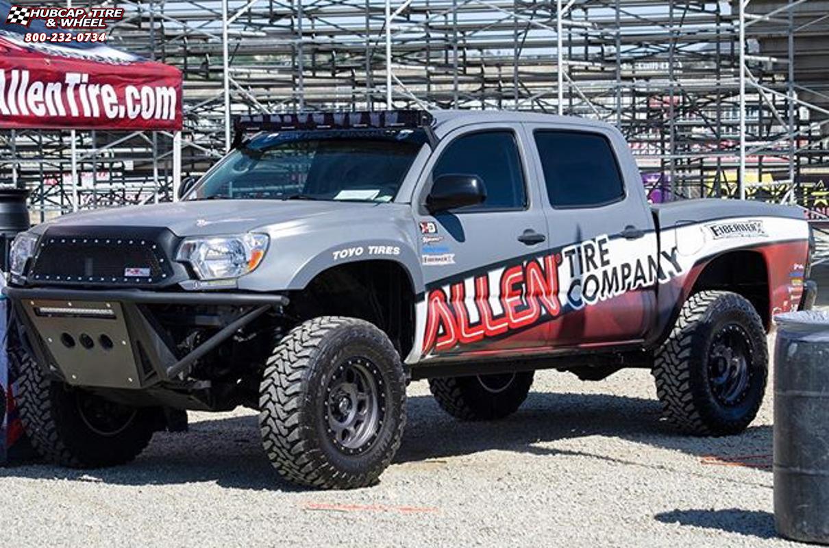 vehicle gallery/toyota tacoma xd series xd222 enduro beadlock x  Gray and Black wheels and rims