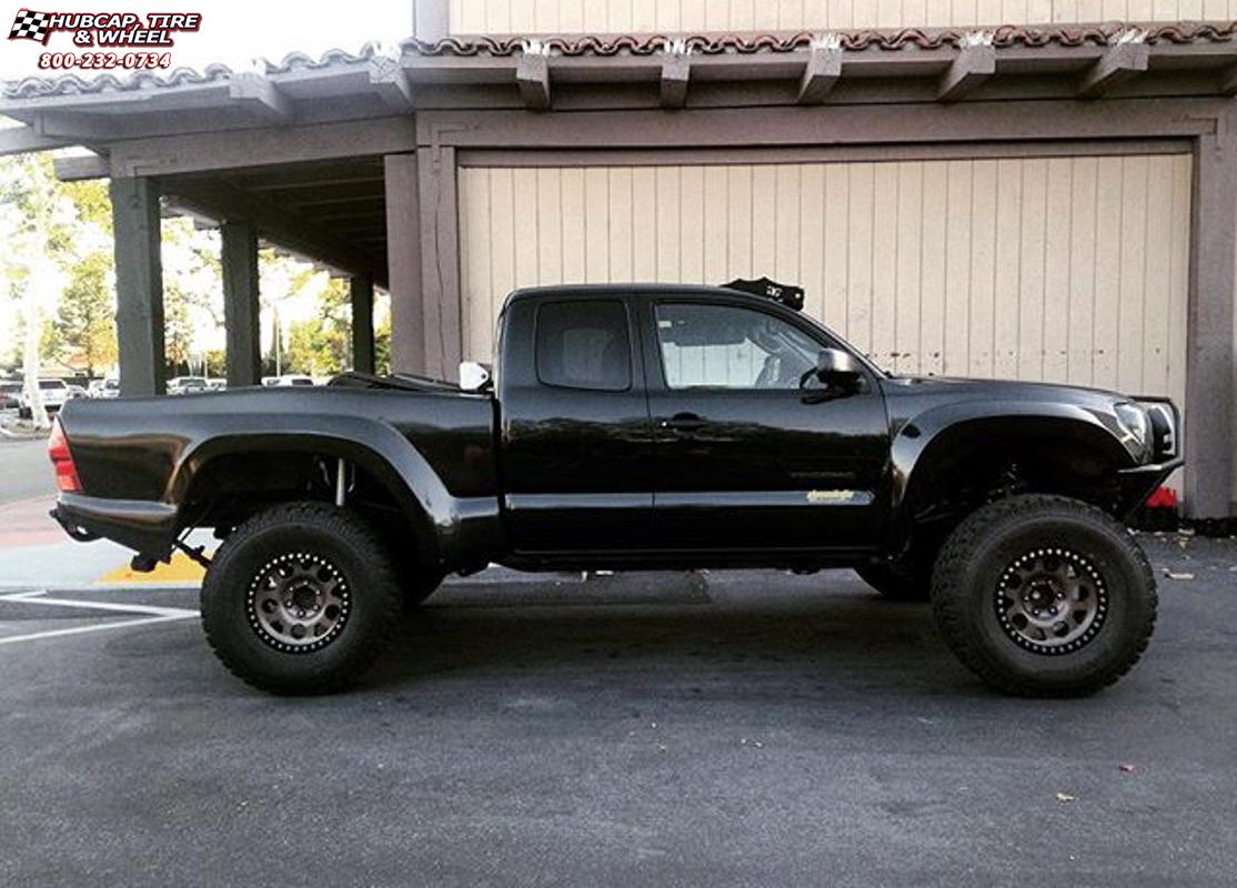 vehicle gallery/2011 toyota tacoma xd series xd222 enduro beadlock x  Machined wheels and rims