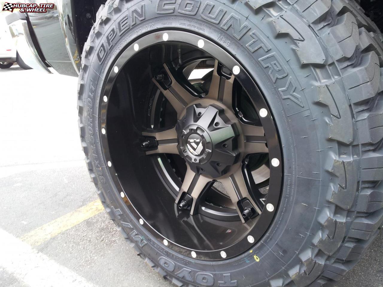 vehicle gallery/toyota tundra fuel driller d257 20X12  Black & Machined with Dark Tint wheels and rims