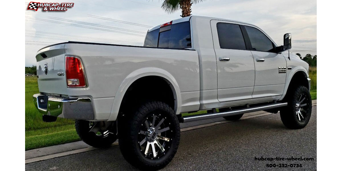 vehicle gallery/2017 dodge ram 2500 xd series xd200 heist chrome gloss black lip 20x10 custom aftermarket truck  Chrome w/ Gloss Black Lip wheels and rims