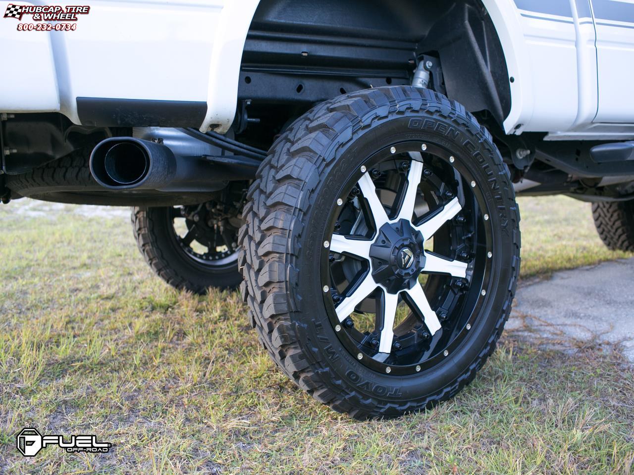 vehicle gallery/ford f 150 fuel nutz d252 0X0  Black & Machined with Dark Tint wheels and rims