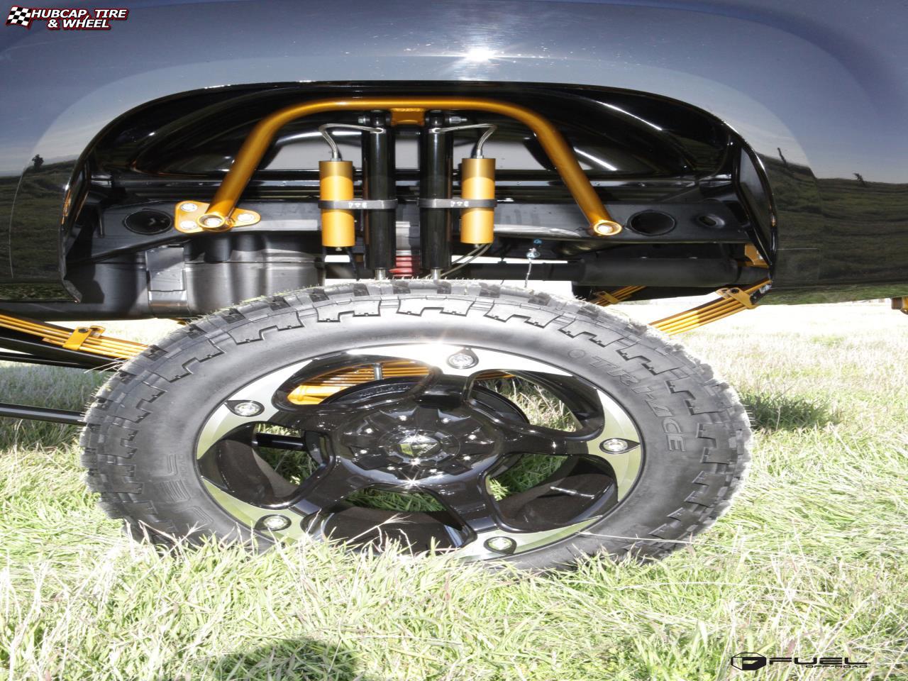 vehicle gallery/chevrolet silverado fuel havok d549 20X12  Gloss Black Machined w/ Machined Lip wheels and rims