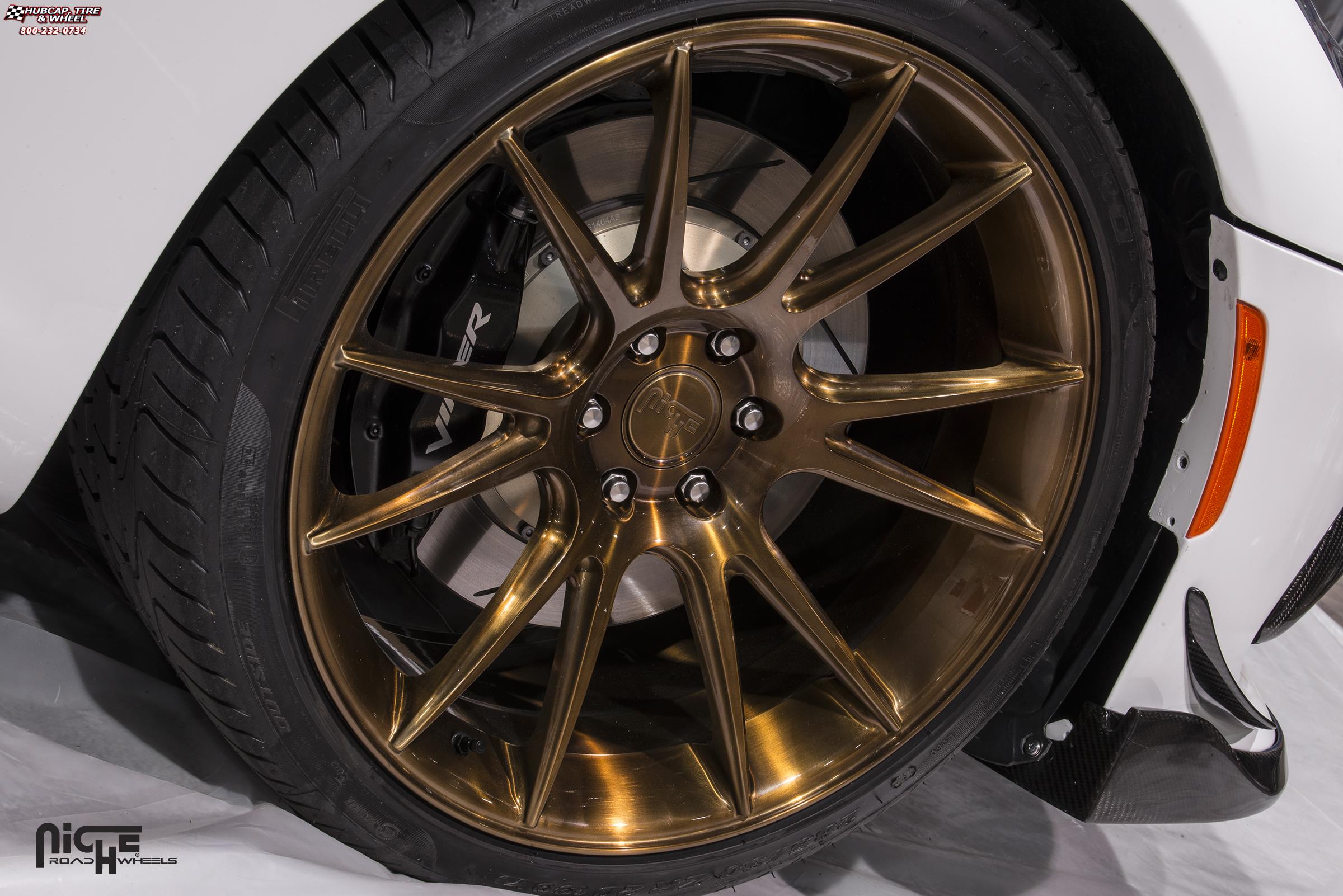 vehicle gallery/dodge viper niche vicenza 20x105  Brushed | Transparent Copper 1 wheels and rims
