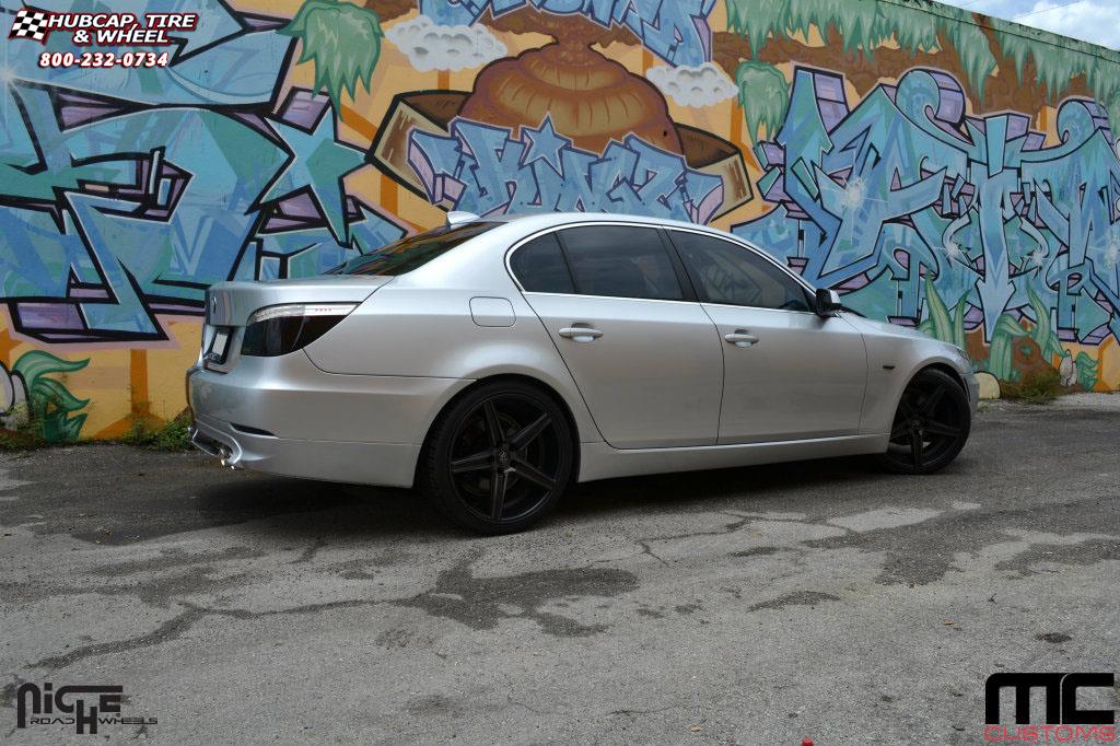 vehicle gallery/bmw 528i niche apex m126 20x85  Black & Machined with Dark Tint wheels and rims