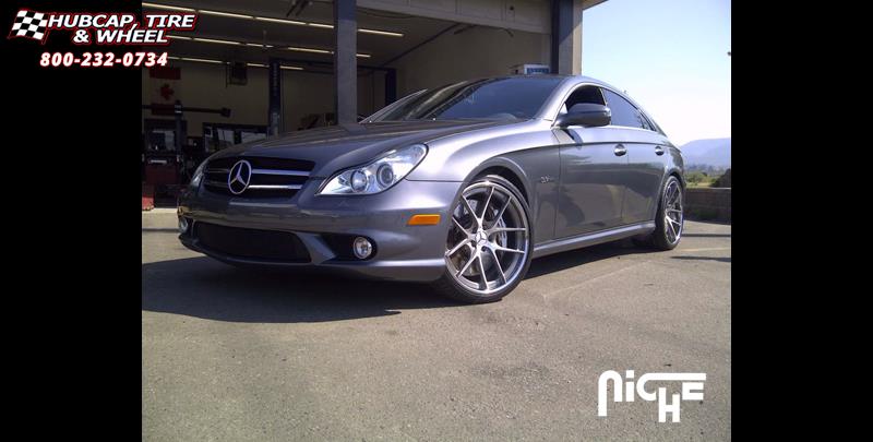 vehicle gallery/mercedes benz cls 63 niche targa  Gloss Black with Brushed Face wheels and rims