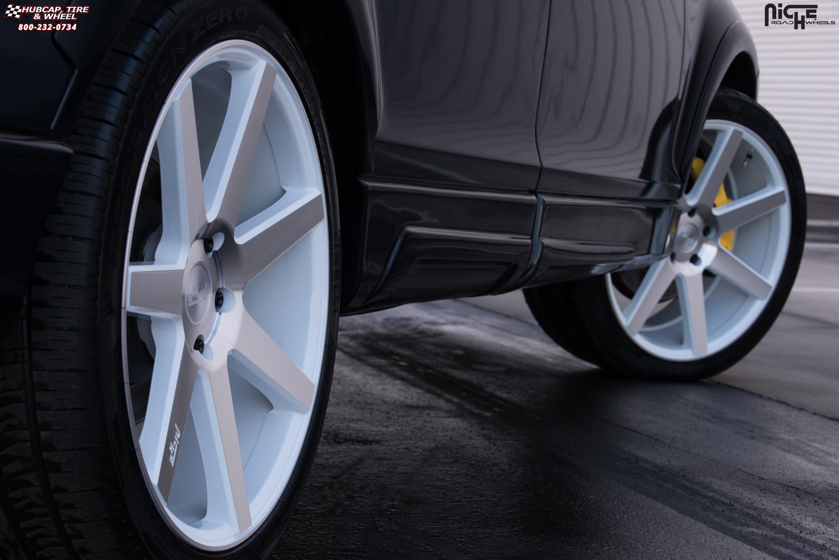 vehicle gallery/audi q7 niche verona m151 22x10  Gloss White & Machined wheels and rims