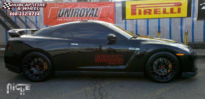 vehicle gallery/nissan gt r niche circuit m108 20x10  Black & Machined wheels and rims