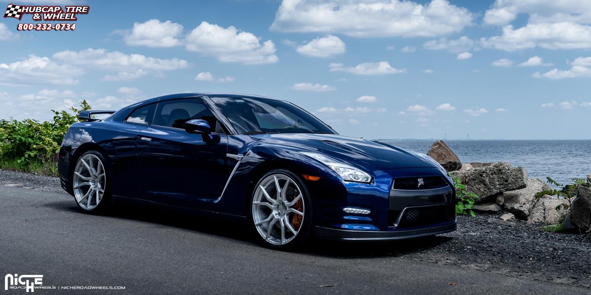vehicle gallery/nissan gt r niche ascari 22x105  Brushed face w/ Polished Windows wheels and rims