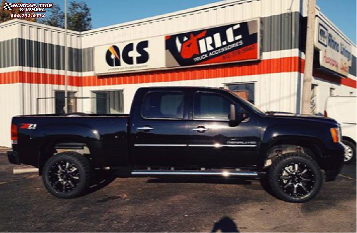 vehicle gallery/gmc sierra 2500 moto metal mo970  Gloss Black Machined Face wheels and rims