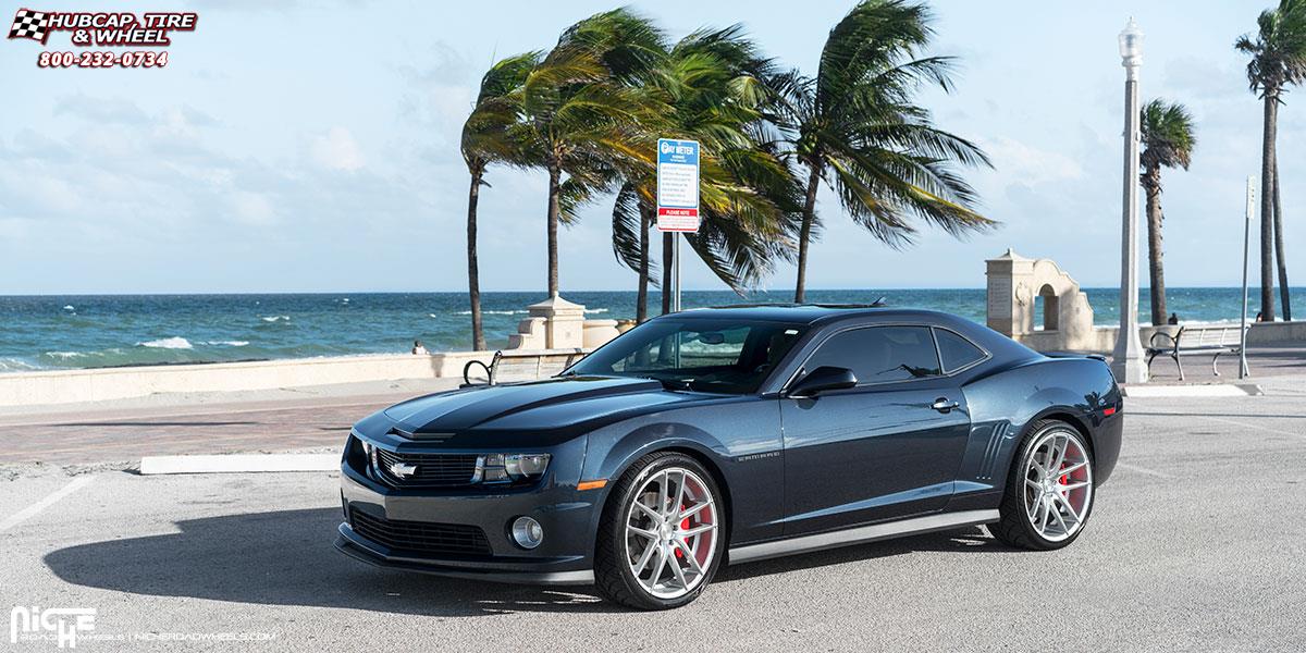 vehicle gallery/chevrolet camaro niche targa m131  Silver & Machined wheels and rims