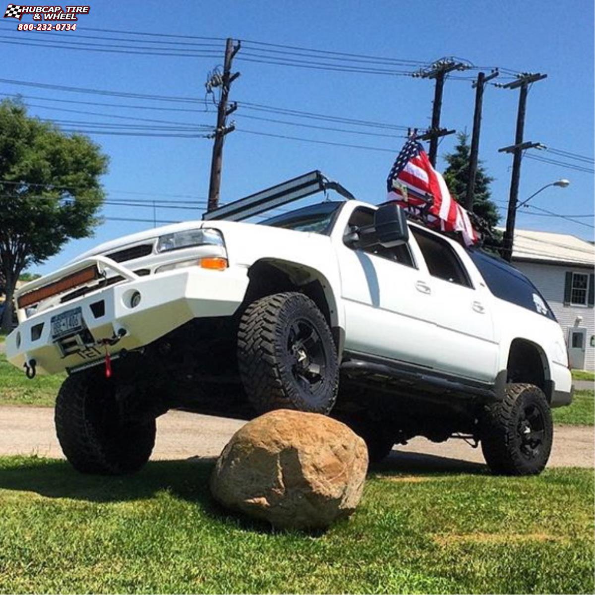 vehicle gallery/chevrolet tahoe xd series xd811 rockstar 2  Satin Black and Black Inserts wheels and rims