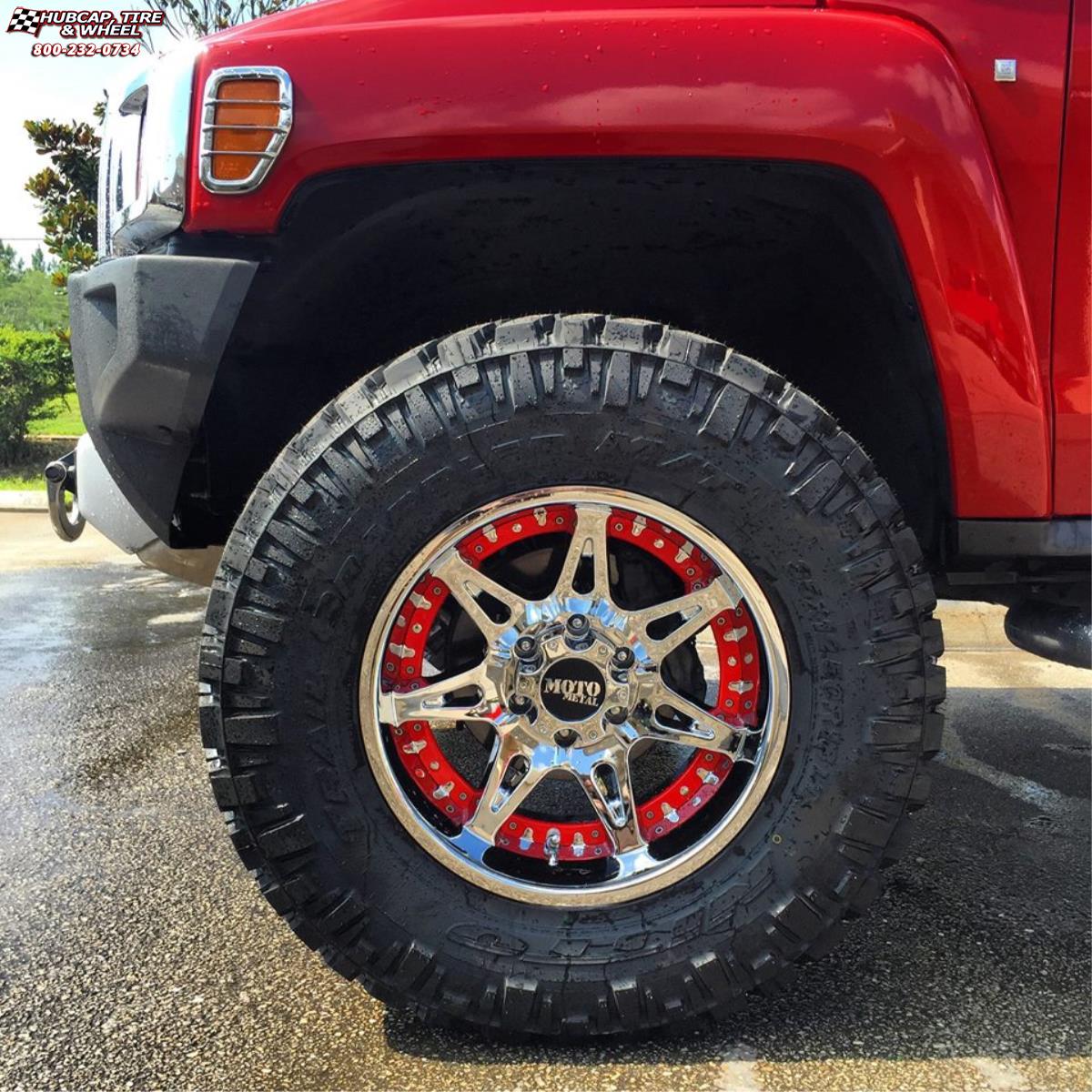 vehicle gallery/hummer h3 moto metal mo961  Chrome Red Insert wheels and rims