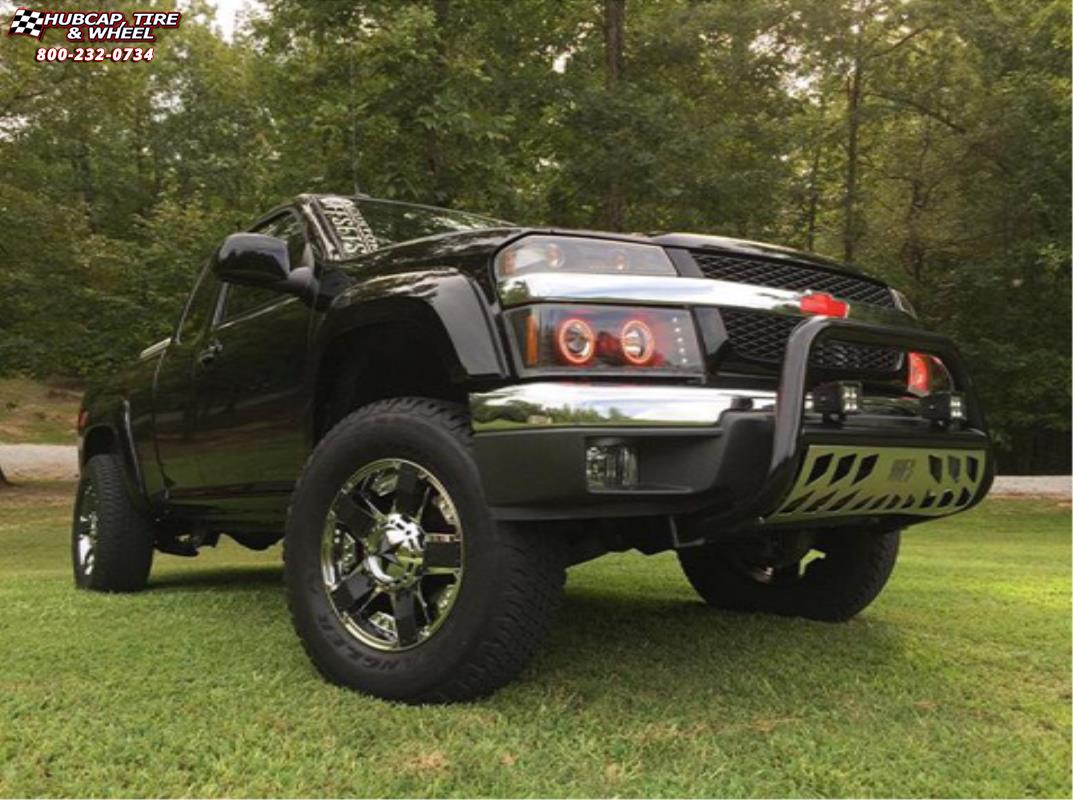 vehicle gallery/chevrolet silverado 1500 xd series xd811 rockstar 2  Chrome Black Inserts wheels and rims
