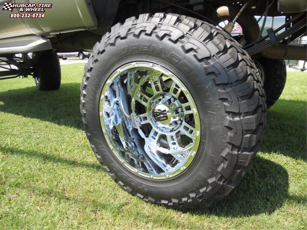 vehicle gallery/ford f 250 xd series xd809 riot x  Chrome wheels and rims