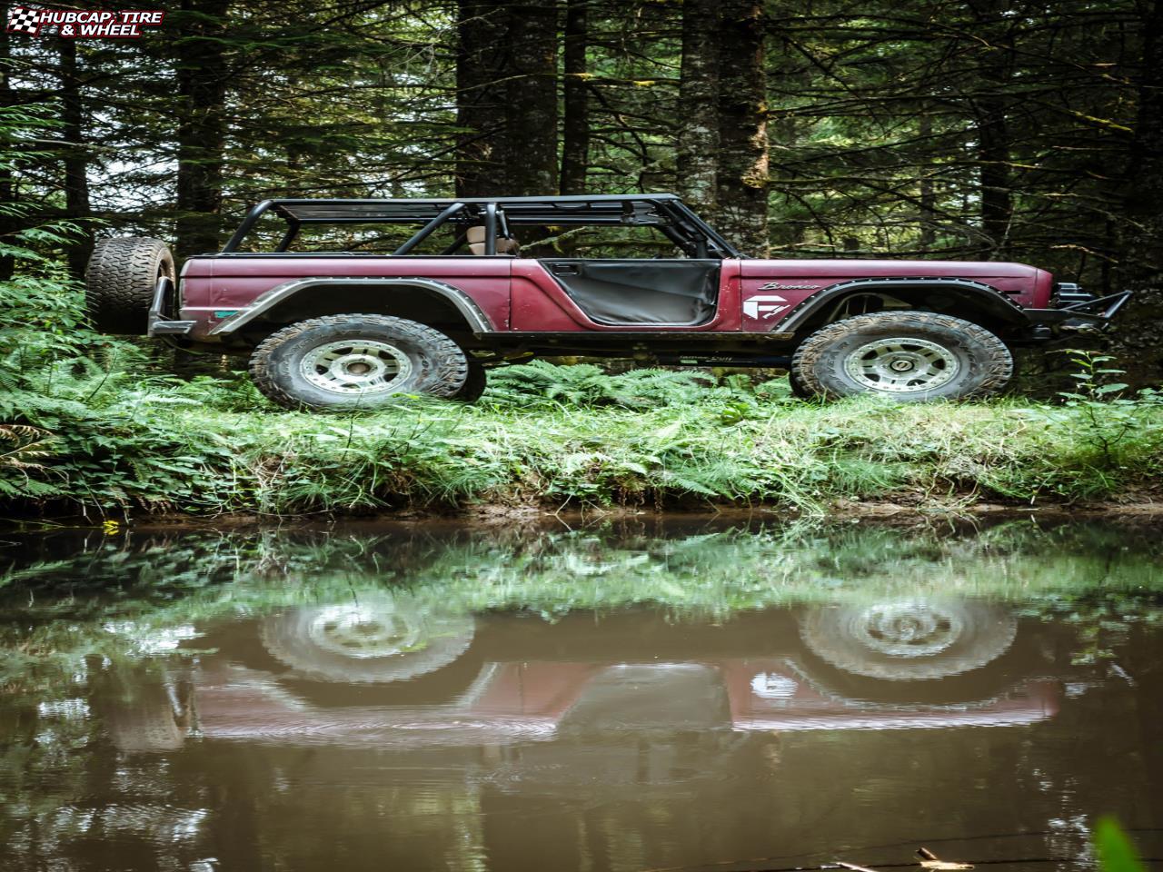 vehicle gallery/ford bronco fuel anza beadlock d116 17X9  Raw Machined wheels and rims