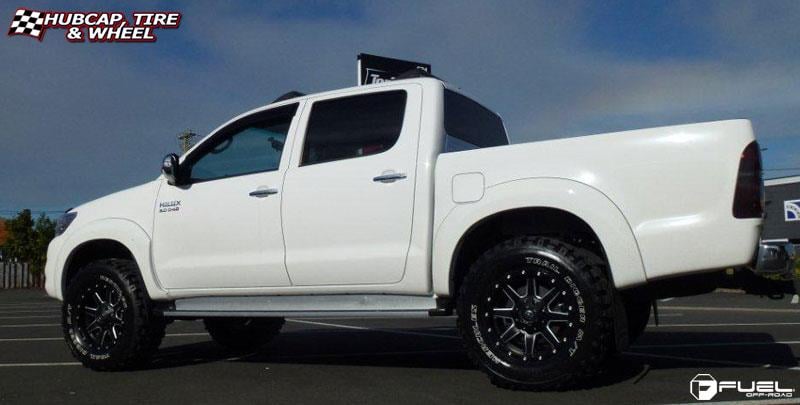 vehicle gallery/toyota hilux fuel maverick d538 17X9  Black & Milled wheels and rims
