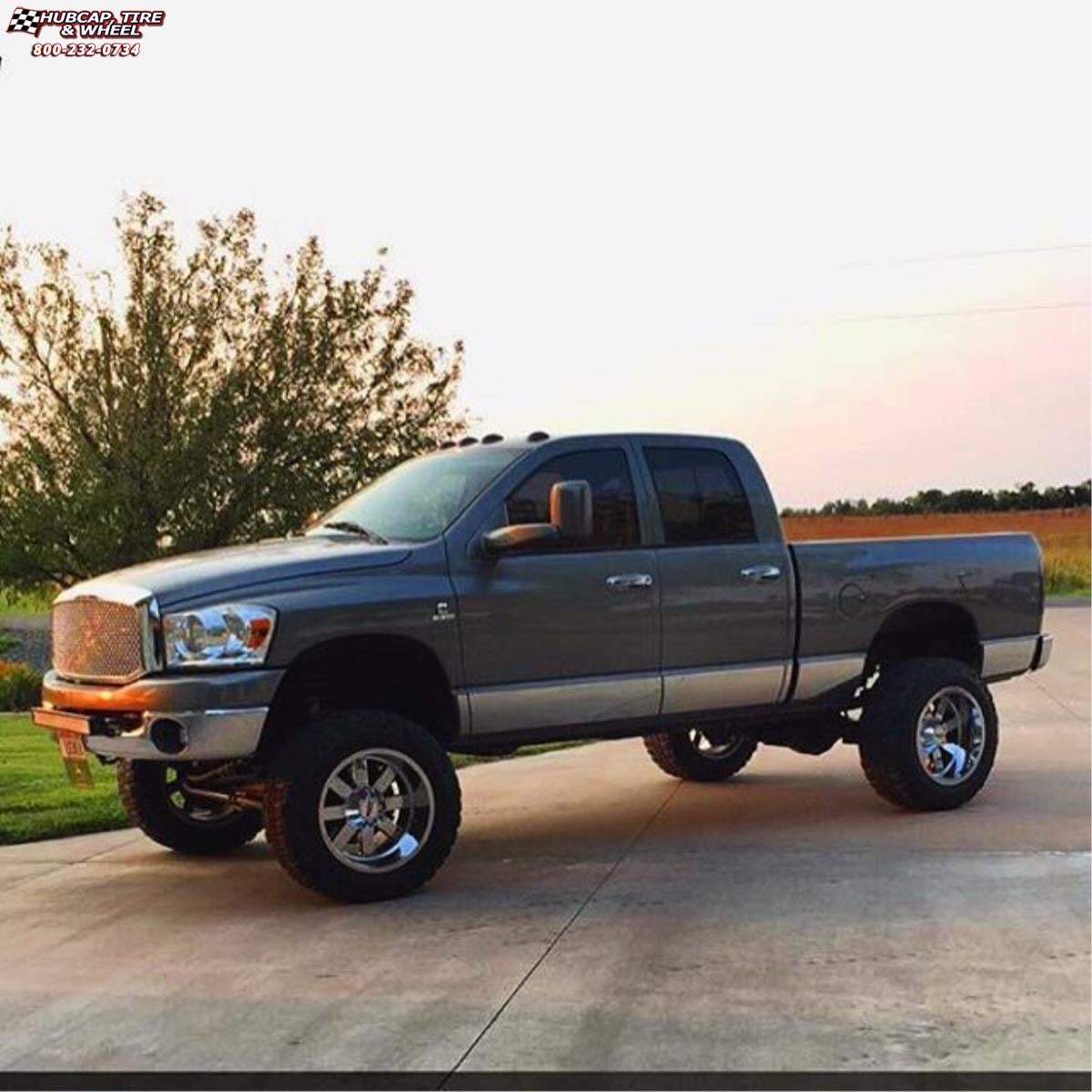 vehicle gallery/ram 1500 moto metal mo962  Chrome wheels and rims