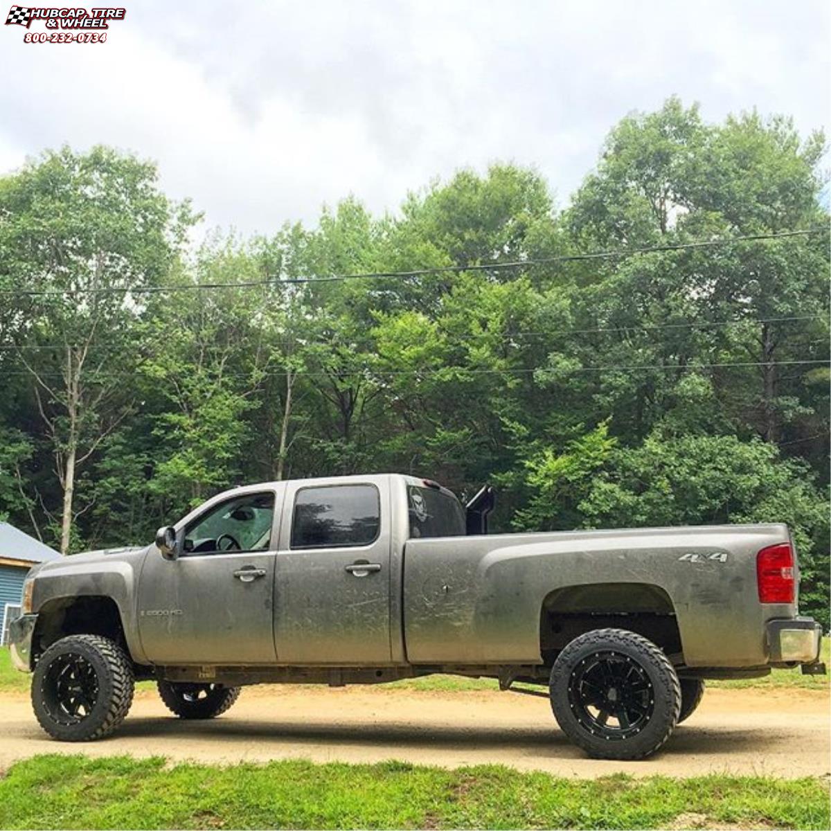 vehicle gallery/chevrolet silverado 2500 hd moto metal mo962  Gloss Black & Milled wheels and rims