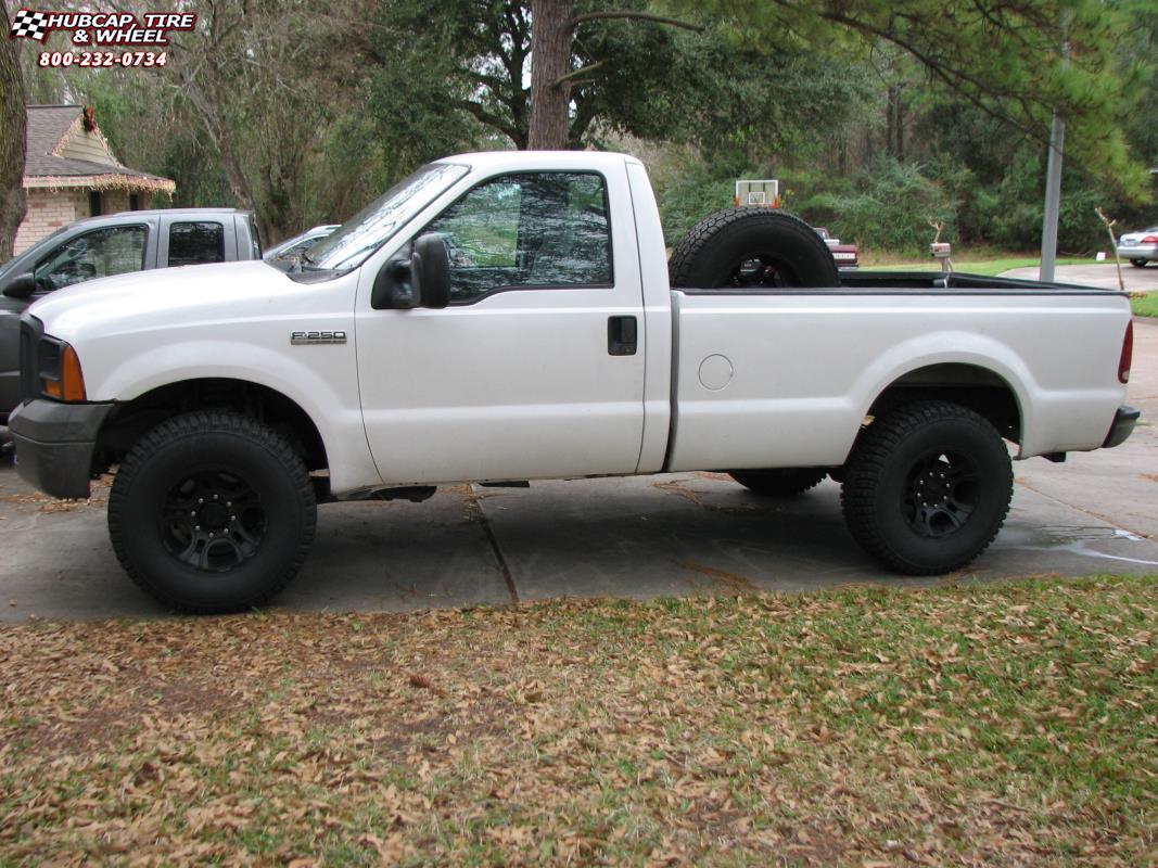 vehicle gallery/2005 ford f 250 xd series xd801 crank 17x9  Matte Black wheels and rims