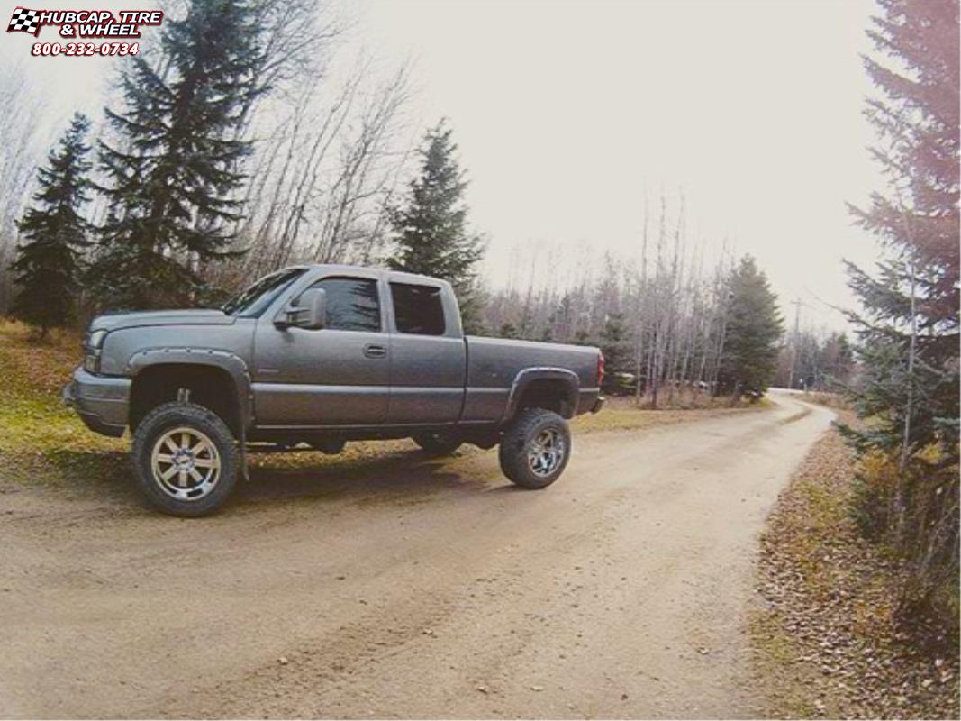 vehicle gallery/chevrolet silverado 2500 moto metal mo962  Chrome wheels and rims