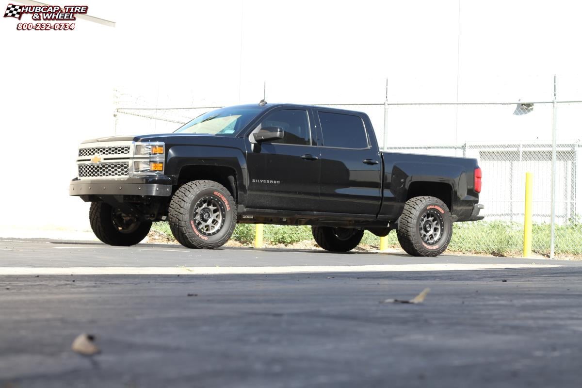 vehicle gallery/chevrolet silverado 1500 xd series xd127 bully x  Matte Gray and Black Ring wheels and rims