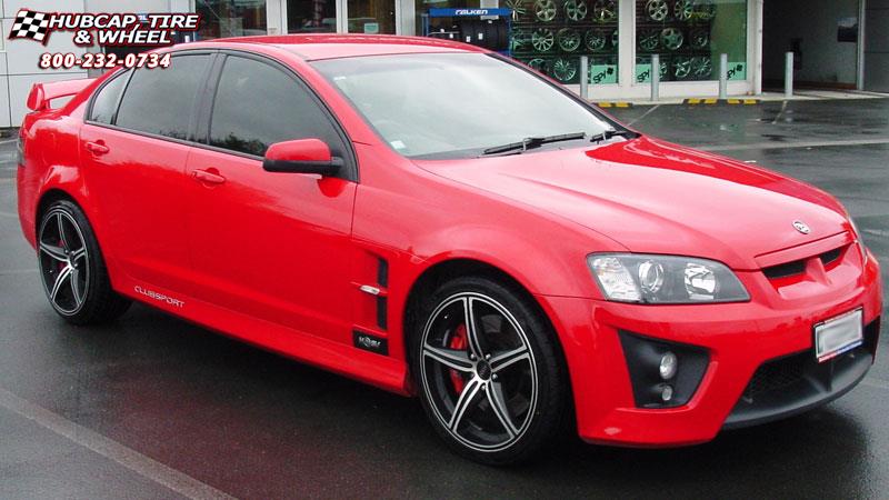 vehicle gallery/2010 holden clubsport foose speed f136  Black  Machined wheels and rims
