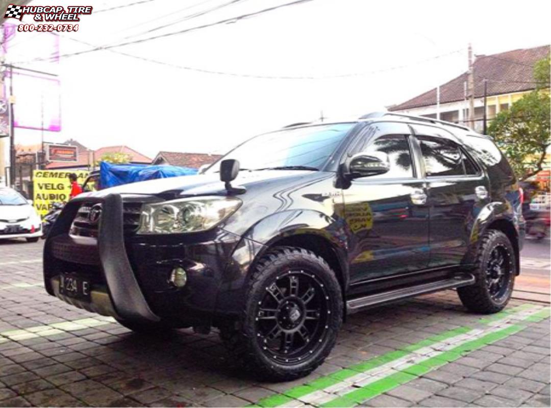 vehicle gallery/toyota fortuner xd series xd809 riot x  Matte Black wheels and rims