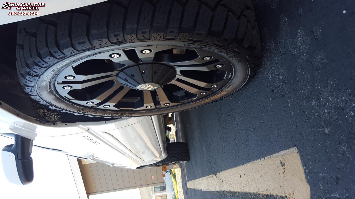 vehicle gallery/2005 gmc sierra 1500 xd series xd822 monster ii 22x   wheels and rims