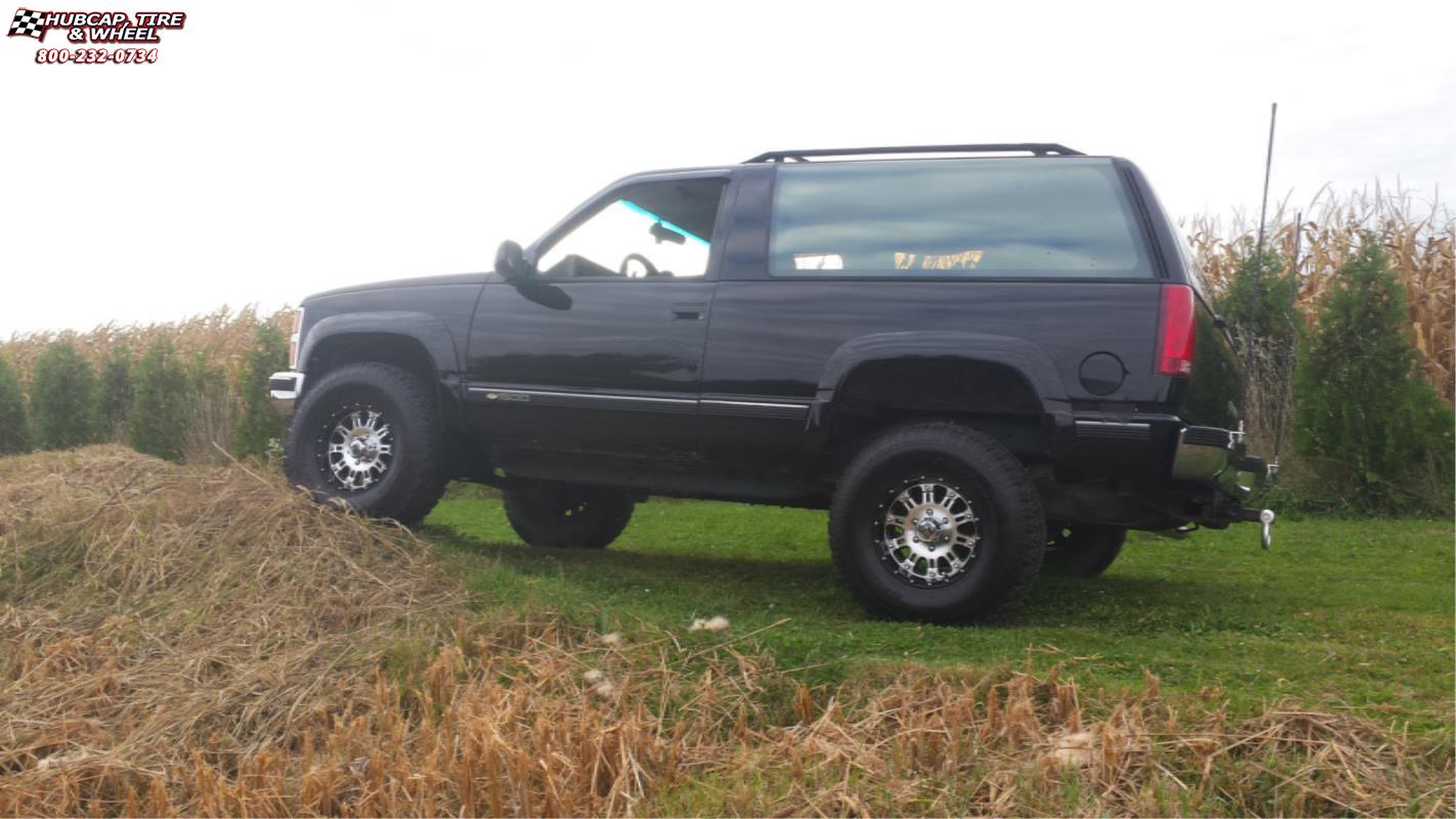 vehicle gallery/1993 chevrolet blazer xd series xd795 hoss 16x8  Gloss Black Machined wheels and rims