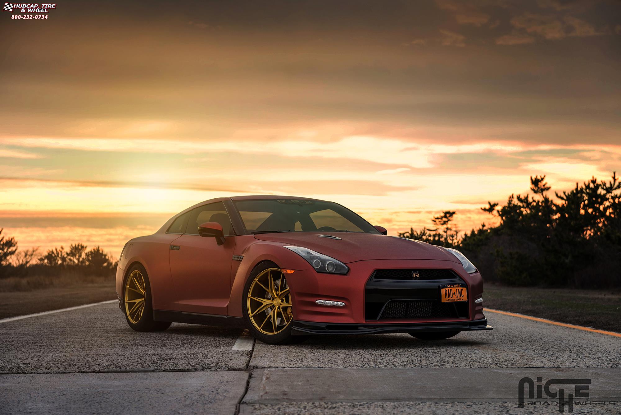 vehicle gallery/nissan gt r niche misano 20x10  Brushed | Matte Gold Tint wheels and rims