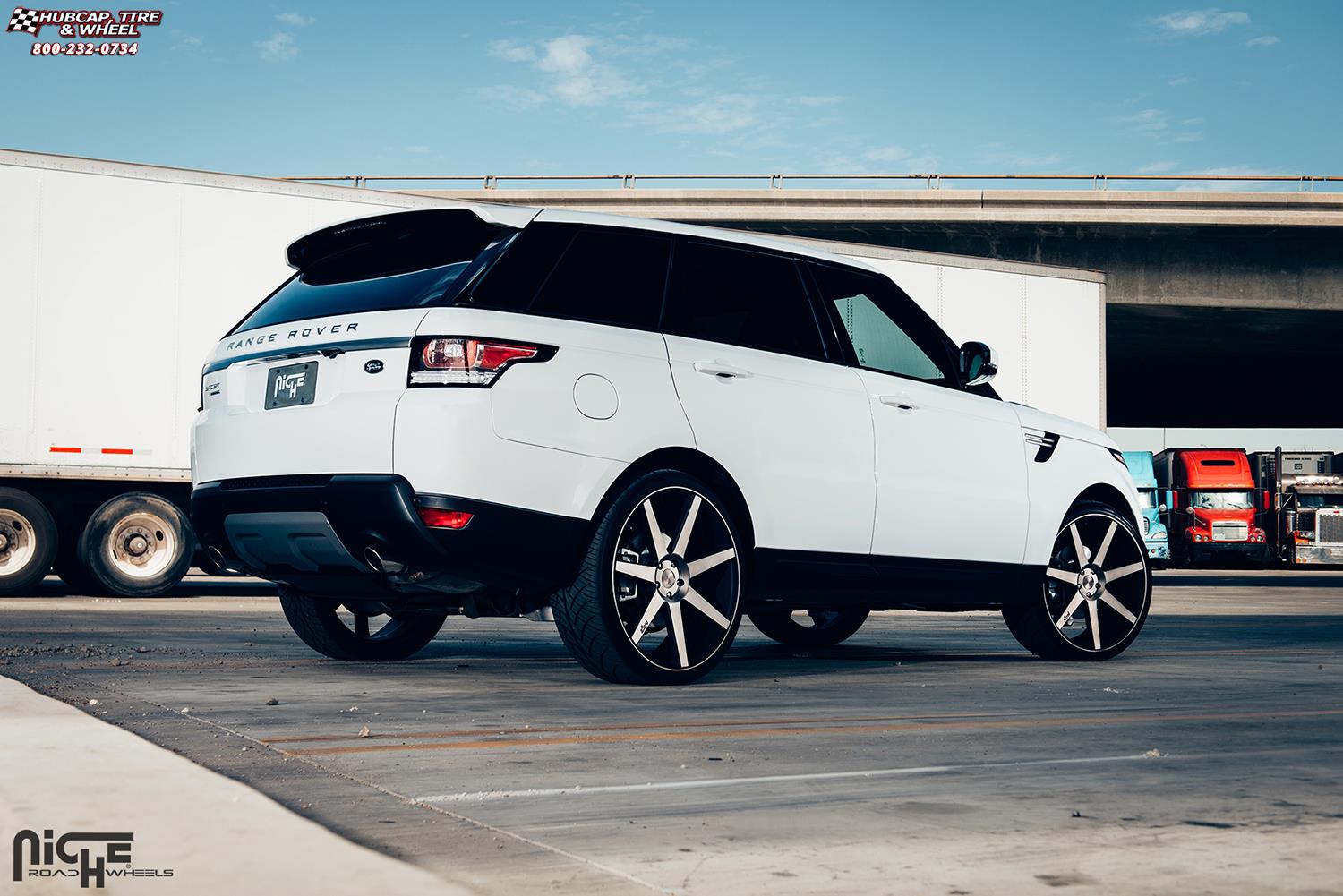 vehicle gallery/land rover range rover sport niche verona m150 24x10  Black & Machined with Dark Tint wheels and rims