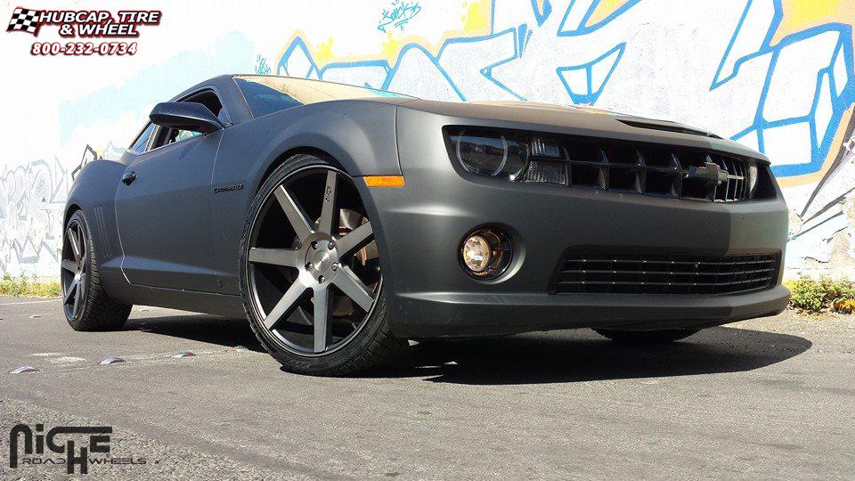 vehicle gallery/chevrolet camaro niche verona m150 22x10  Black & Machined with Dark Tint wheels and rims