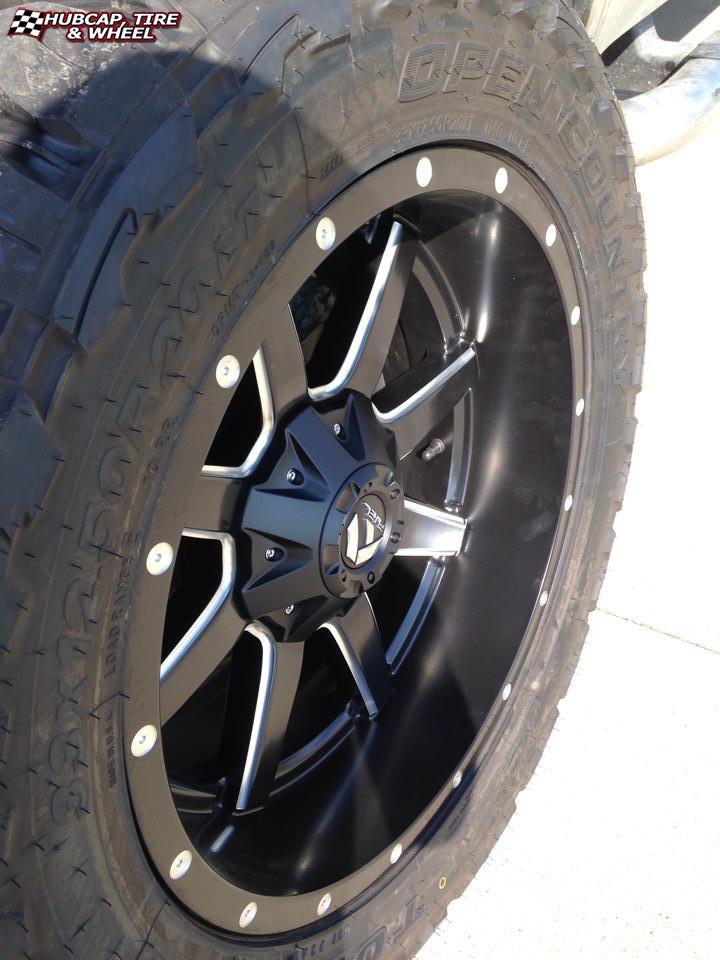 vehicle gallery/chevrolet silverado fuel maverick d538 20X10  Black & Milled wheels and rims