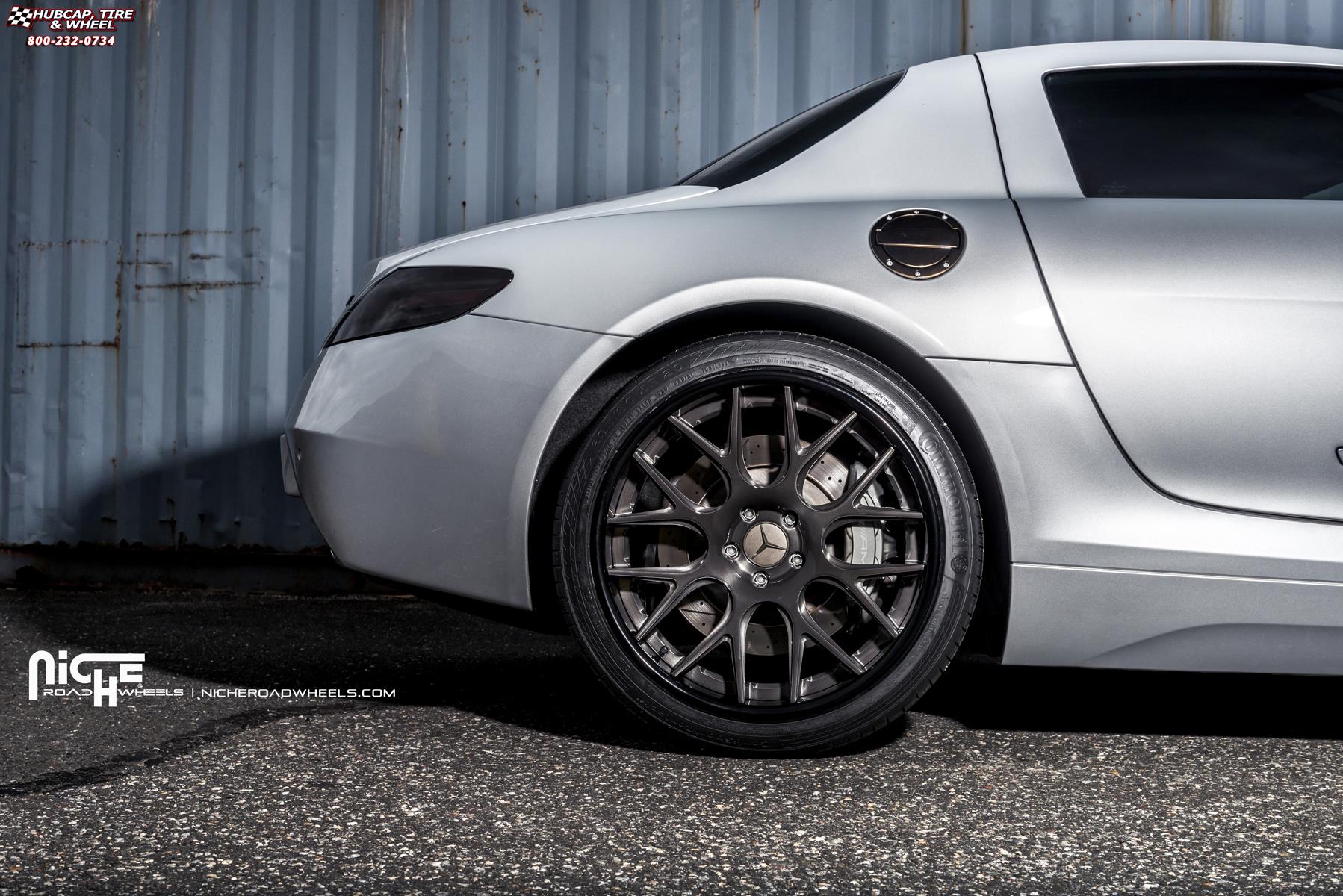 vehicle gallery/mercedes benz sls niche circuit 19x95  Triple dark tint, gloss clear, gloss black lip wheels and rims