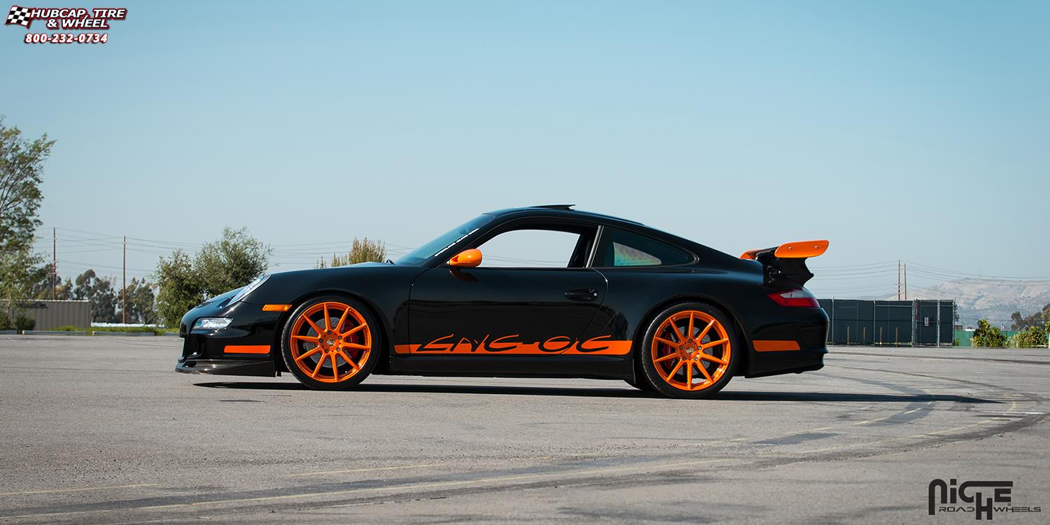 vehicle gallery/porsche c2s gt3 conversion niche essen m146 19x85 Silver & Machined wheels and rims