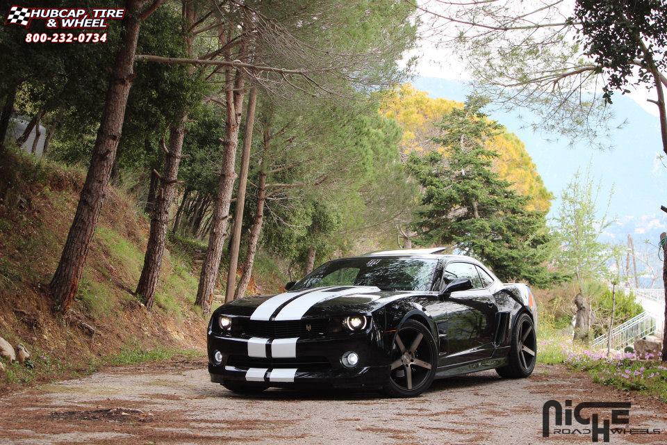 vehicle gallery/chevrolet camaro niche milan m134 20x85  Black & Machined with Dark Tint wheels and rims