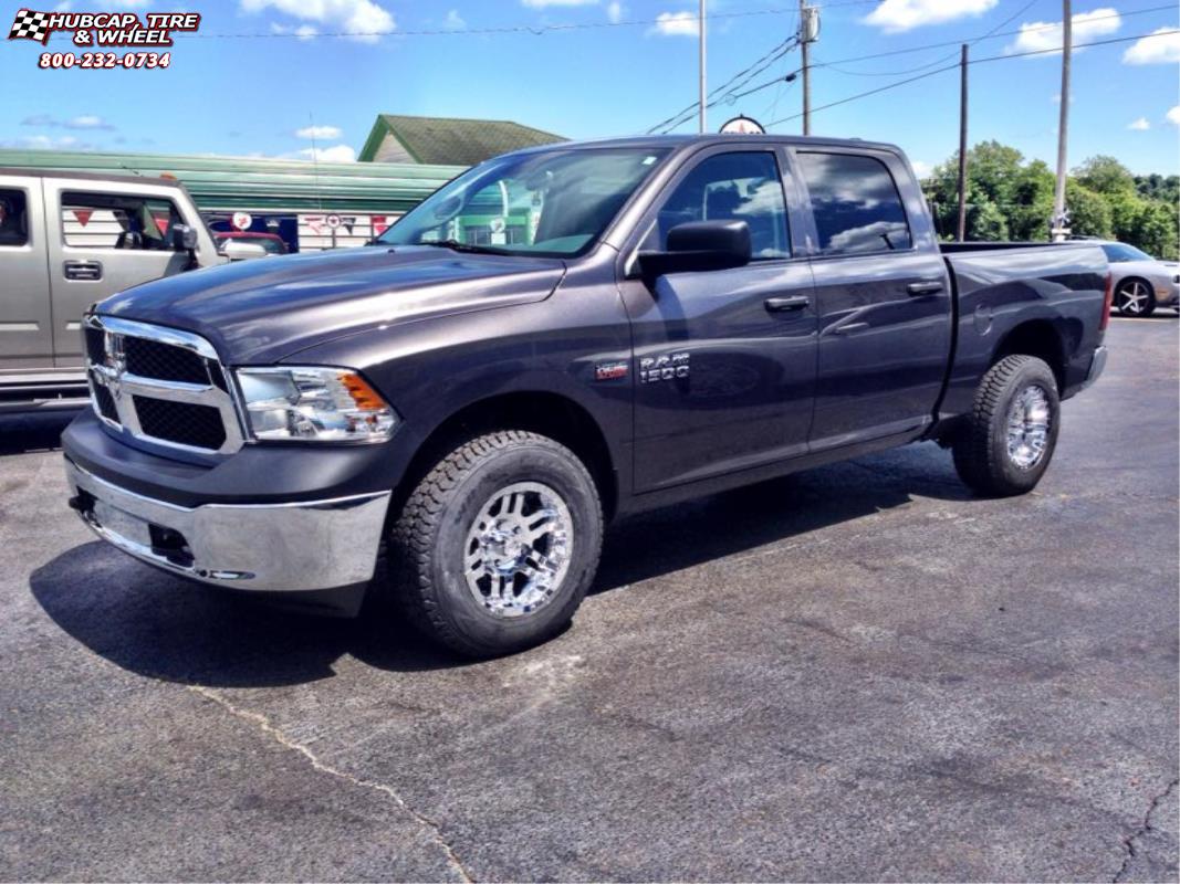 vehicle gallery/ram 1500 moto metal mo951  Chrome wheels and rims