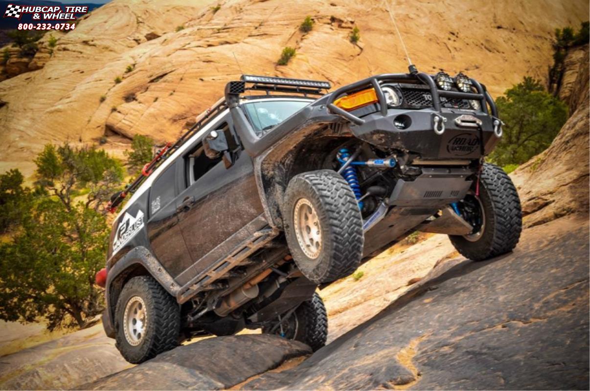 vehicle gallery/toyota fj cruiser xd series xd222 enduro beadlock x  Machined wheels and rims