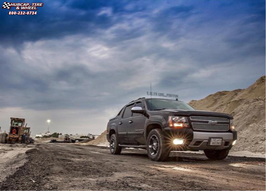 vehicle gallery/chevrolet avalanche xd series xd797 spy x  Gloss Black Machined wheels and rims