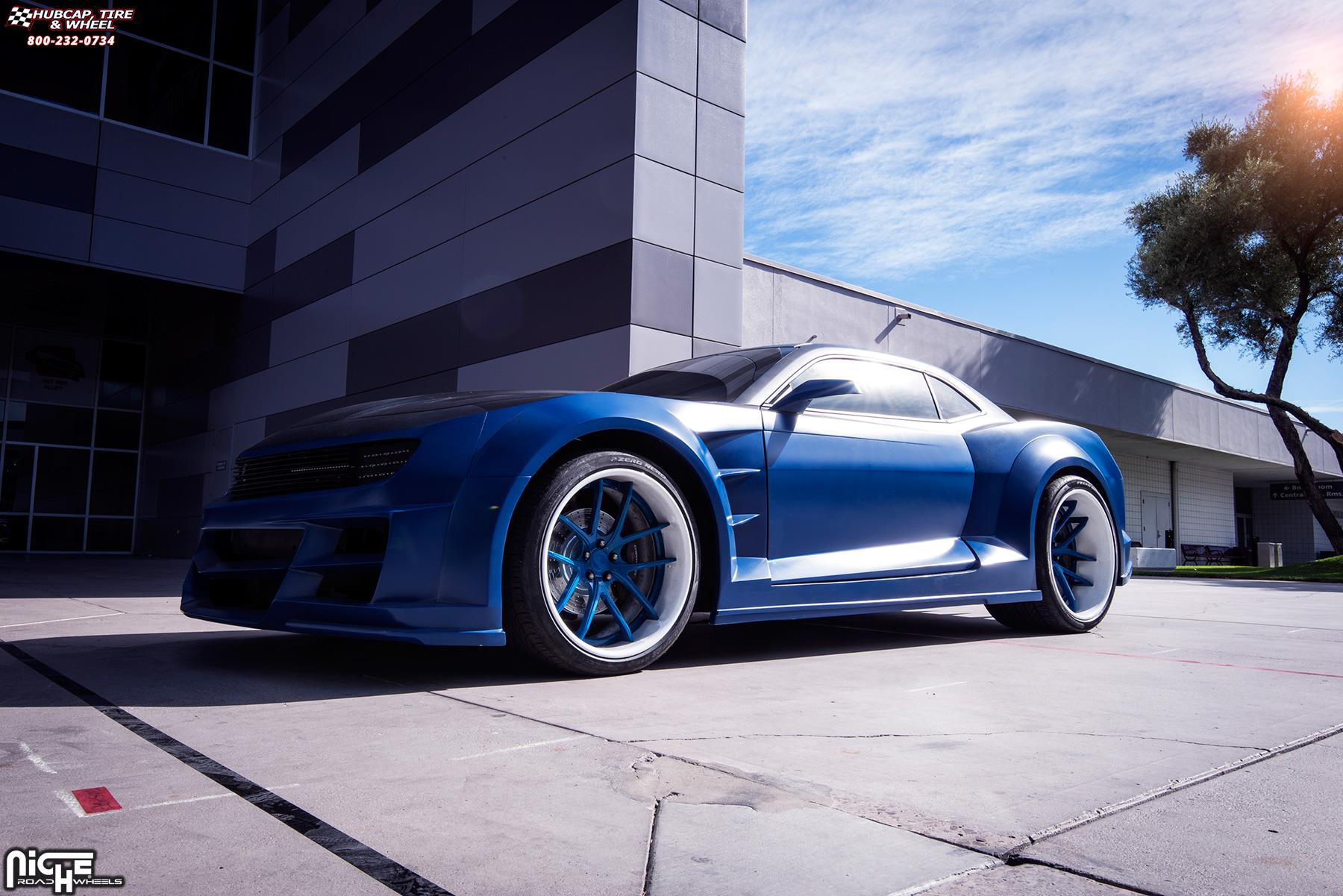 vehicle gallery/chevrolet camaro ss niche targa 22x11.00  Brushed-Matte DDT Face | Matte Black Windows | Brushed Gloss DDT Lip wheels and rims