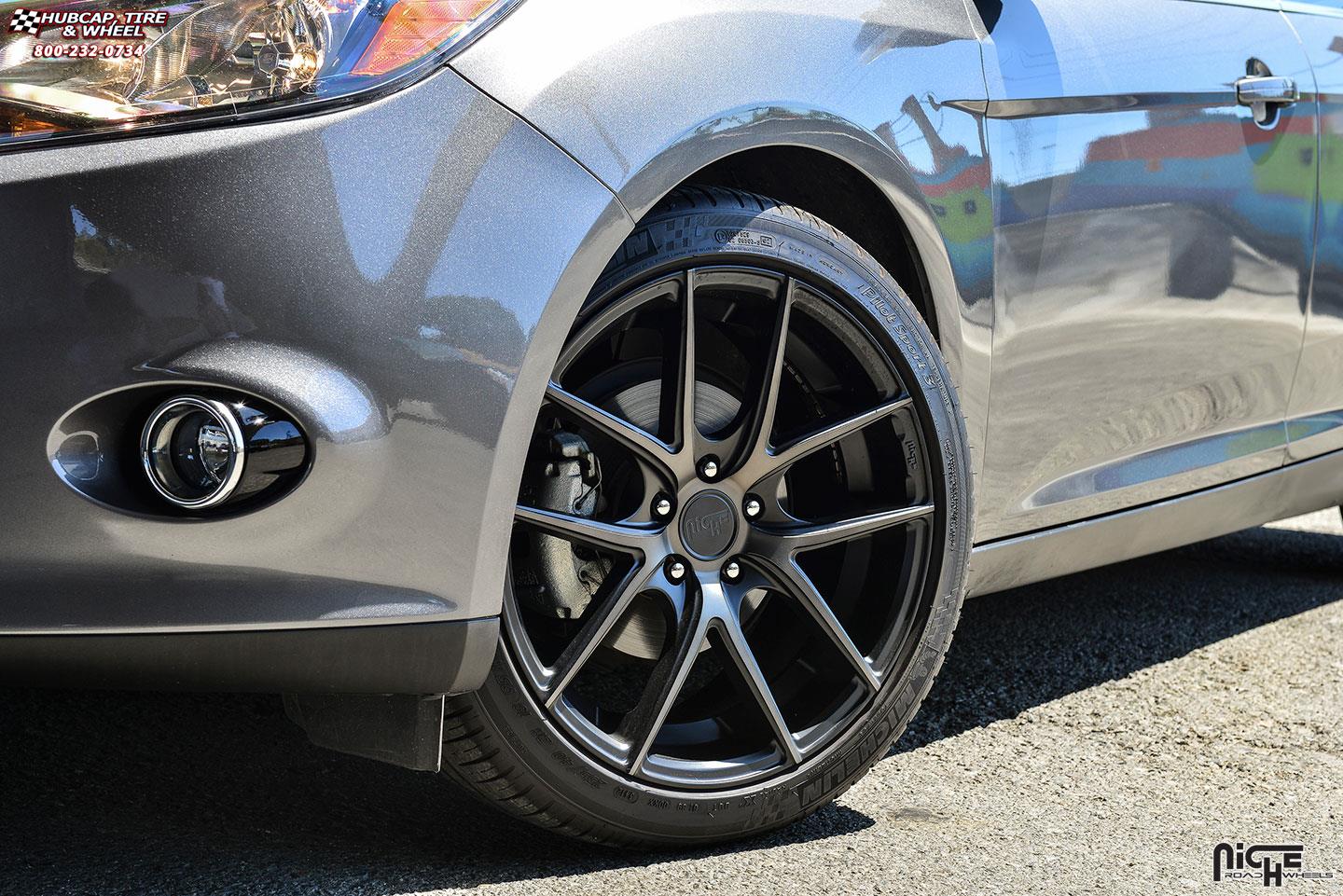 vehicle gallery/ford focus niche targa m130 18x8  Black & Machined with Dark Tint wheels and rims