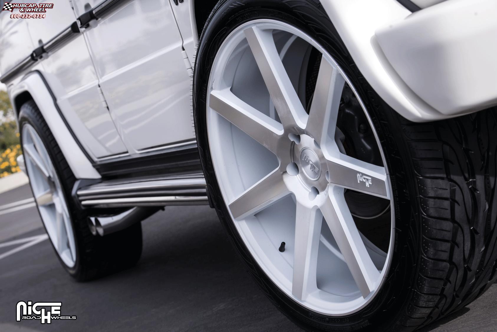 vehicle gallery/mercedes benz g550 niche verona m151  Gloss White & Machined wheels and rims